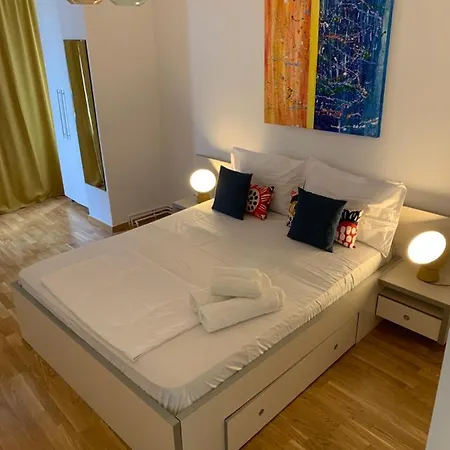 Cismigiu - 365 Apartment